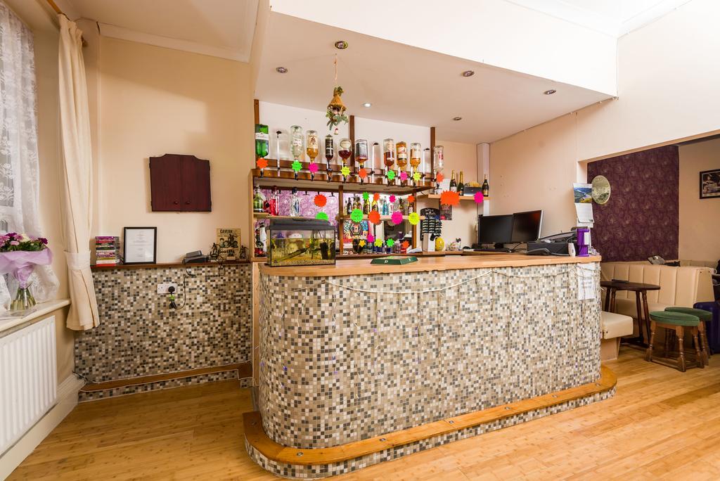 Uk Travel & Hospitality Ltd Ta Canberra Hotel Blackpool Zewnętrze zdjęcie