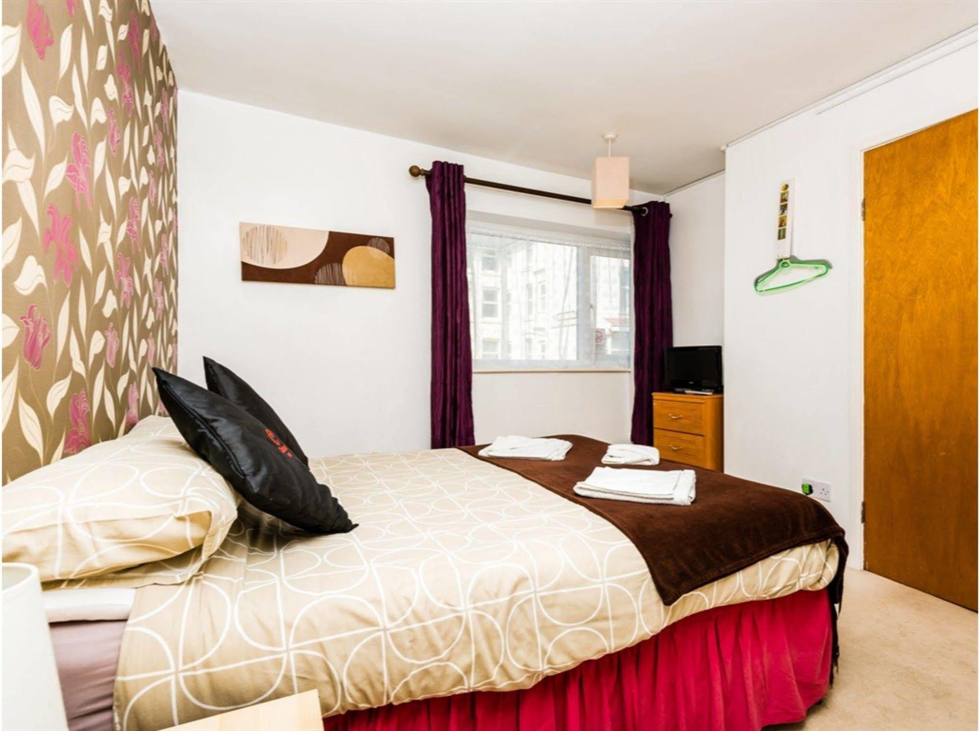 Uk Travel & Hospitality Ltd Ta Canberra Hotel Blackpool Zewnętrze zdjęcie